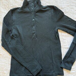 Athleta Long Sleeve Top